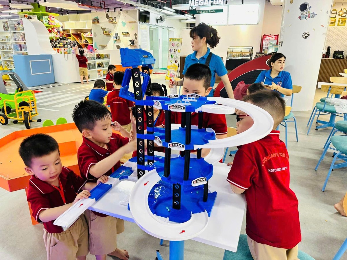 Megafun 52 Lĩnh Nam - Hà Nội