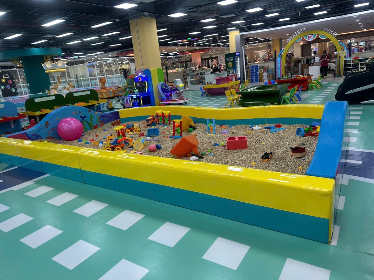 Nhà sách Tân Việt Bạch Mai