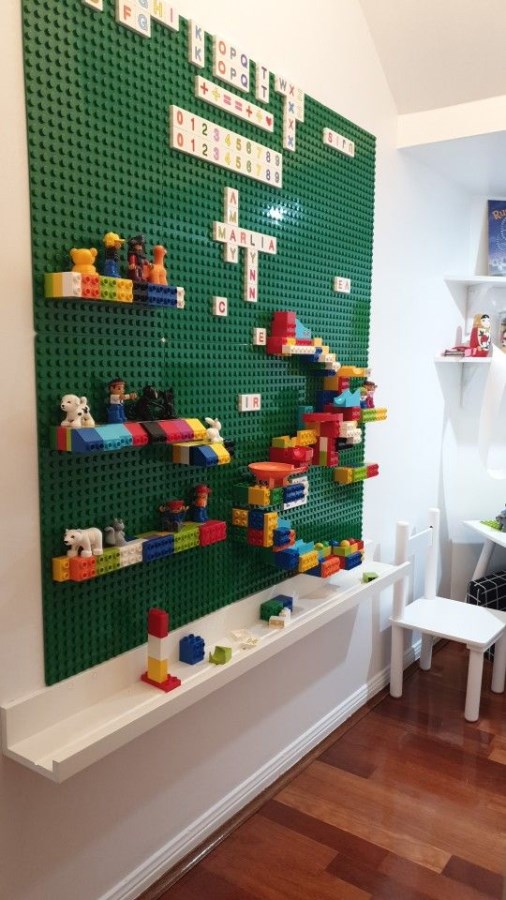 Mẫu Lego dán tường