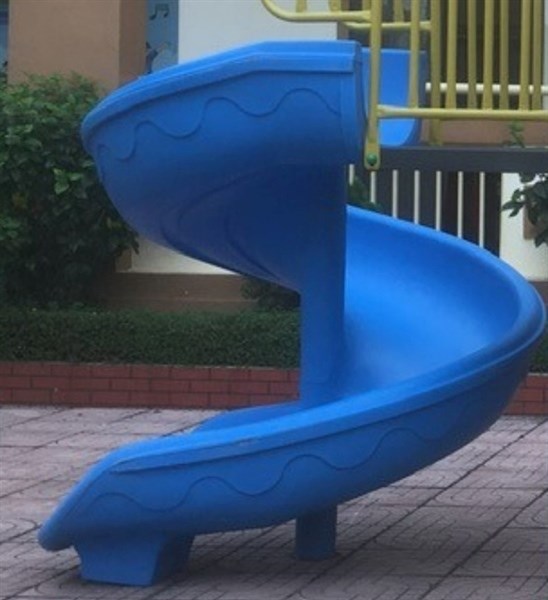 Máng trượt xoắn